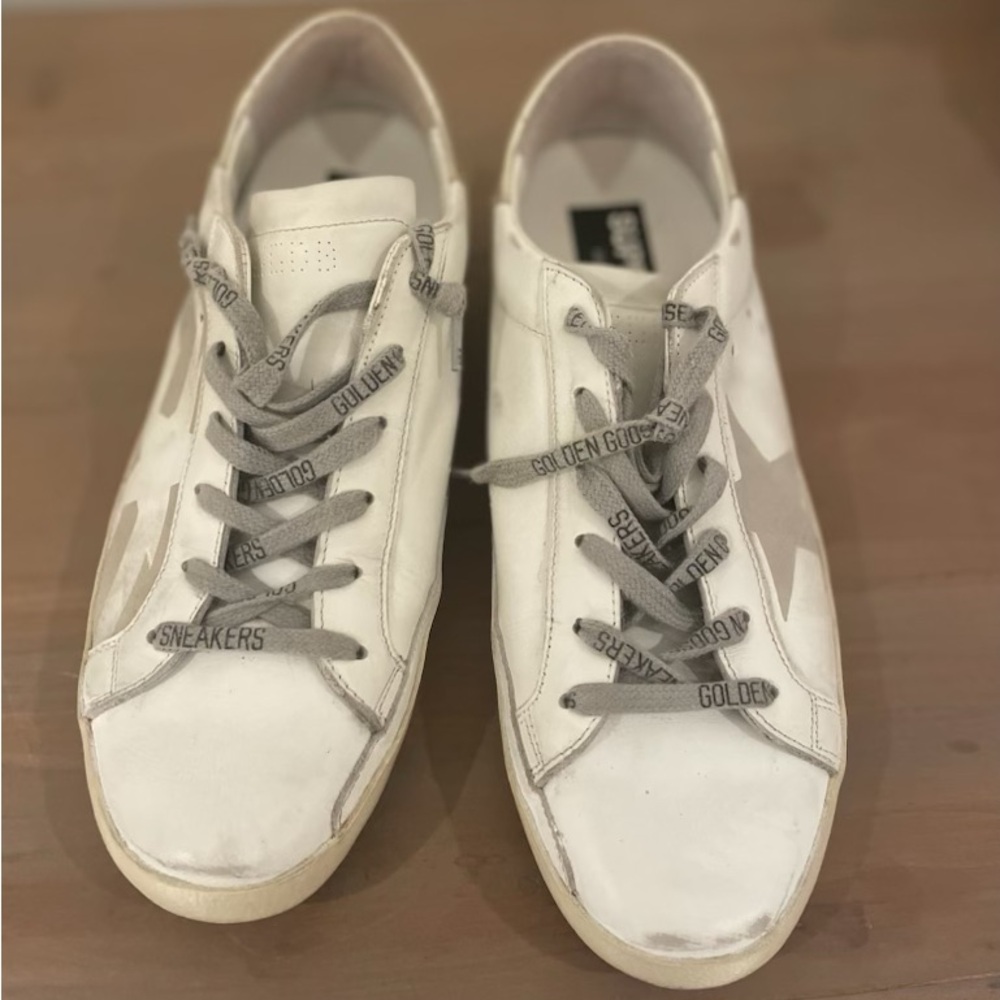 Golden Goose Super-Star Laser-Cut Flag & Star suede toe Size 40 (US9) - EUC - Picture 4 of 9